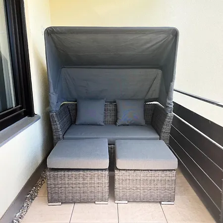 Panoramablick Mit Schwimmbad Und Sauna Apartamento Lenzkirch