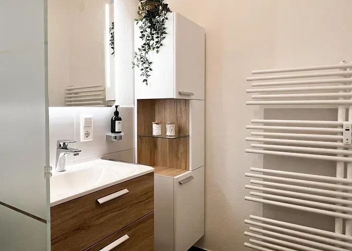 Panoramablick Mit Schwimmbad Und Sauna Apartamento *