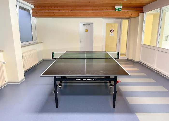 Panoramablick Mit Schwimmbad Und Sauna Lenzkirch