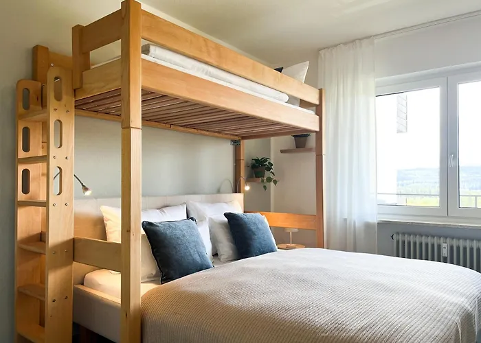 Panoramablick Mit Schwimmbad Und Sauna Apartamento