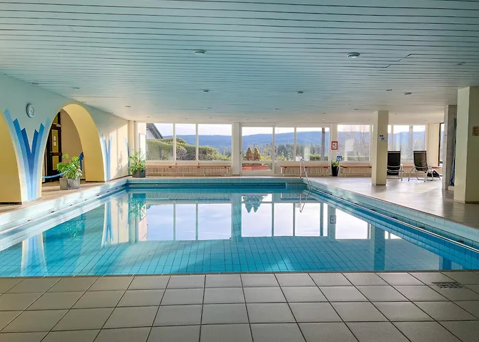 Panoramablick Mit Schwimmbad Und Sauna Apartamento *