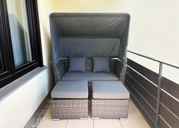 Panoramablick Mit Schwimmbad Und Sauna Apartamento Lenzkirch